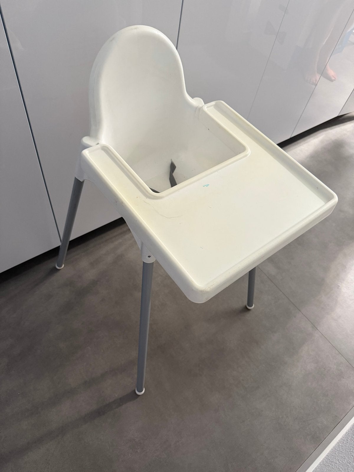 IKEA Antilop kinderstoel met eetblad - Wit, Ophalen, Gebruikt, Overige typen, Afneembaar eetblad
