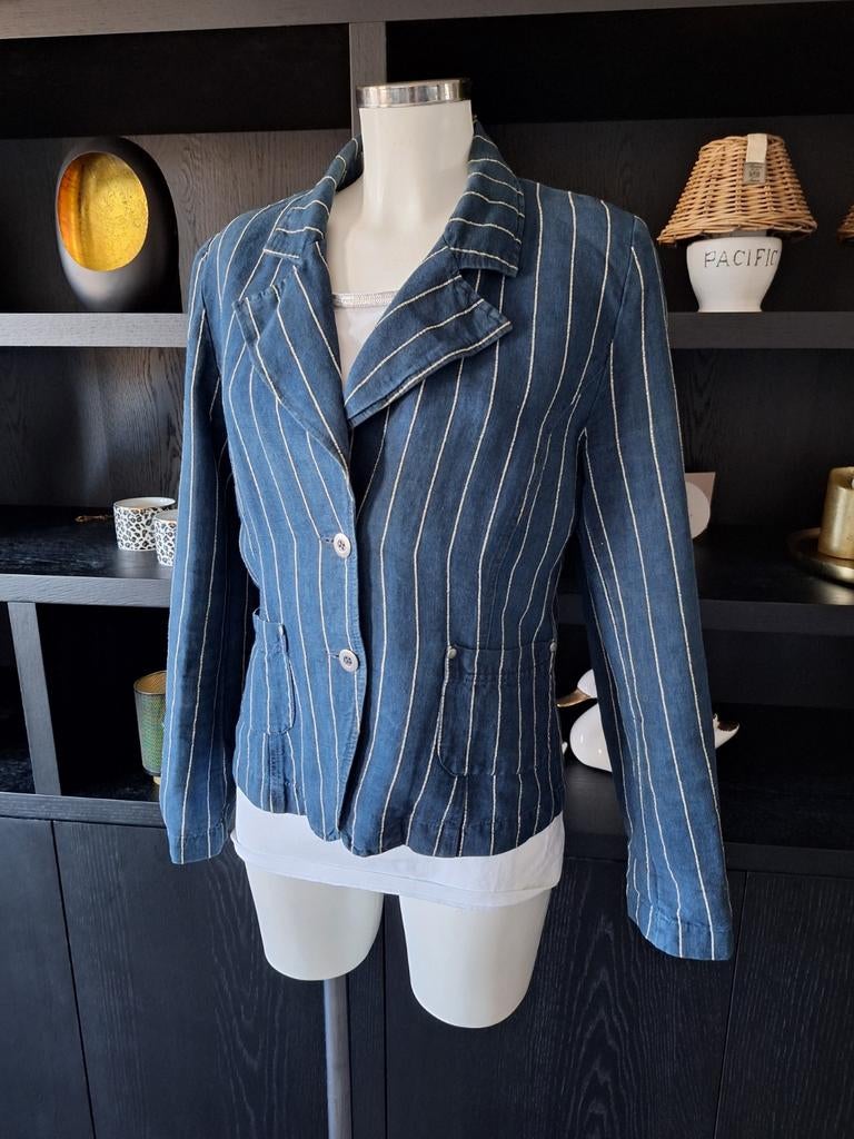 Linnen blazer  maat 42. 38 40 kleine 42, Kleding | Dames, Blauw, Maat 42/44 (L), Ophalen of Verzenden, Gedragen