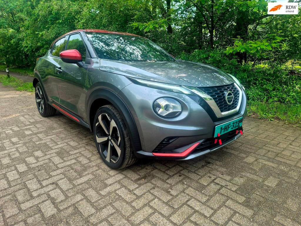 Nissan Juke 1.0 DIG-T Tekna / BOSE geluid / 19 inch, Gebruikt, Zwart, Bedrijf, 3 cilinders