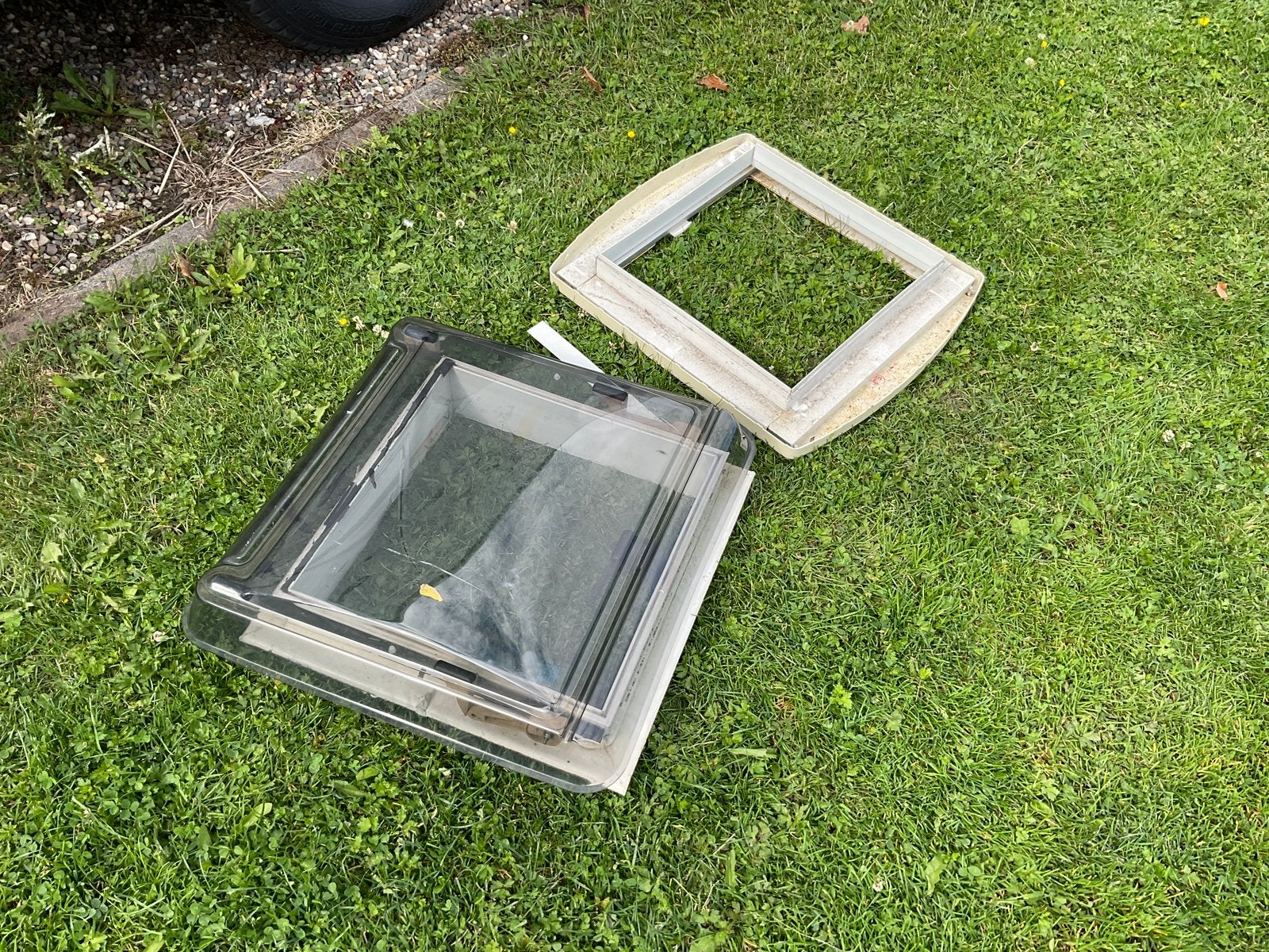 Remis caravan camper dakluik 40x40 cm gebruikt., Ophalen of Verzenden, Gebruikt
