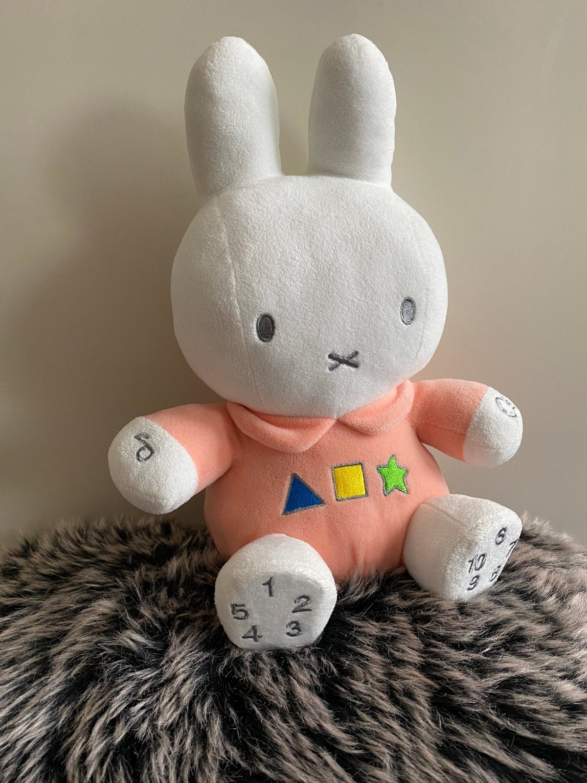 Nijntje knuffel. Met muziek doos. 35 cm, Verzenden, Nieuw, Overige typen