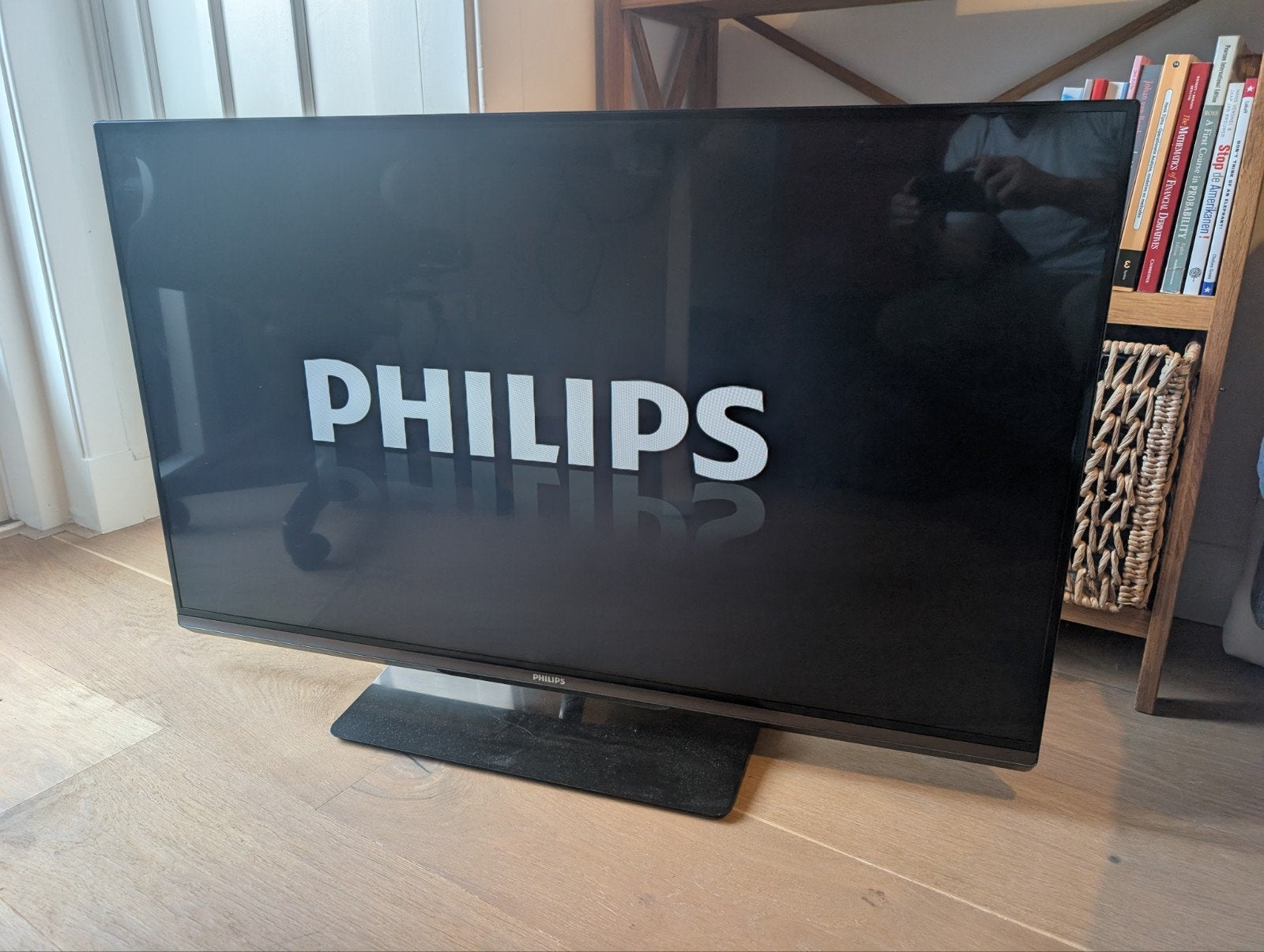 Philips 47" Full HD Smart TV met Ambilight en 3D, Ophalen, Philips, Gebruikt, 50 Hz