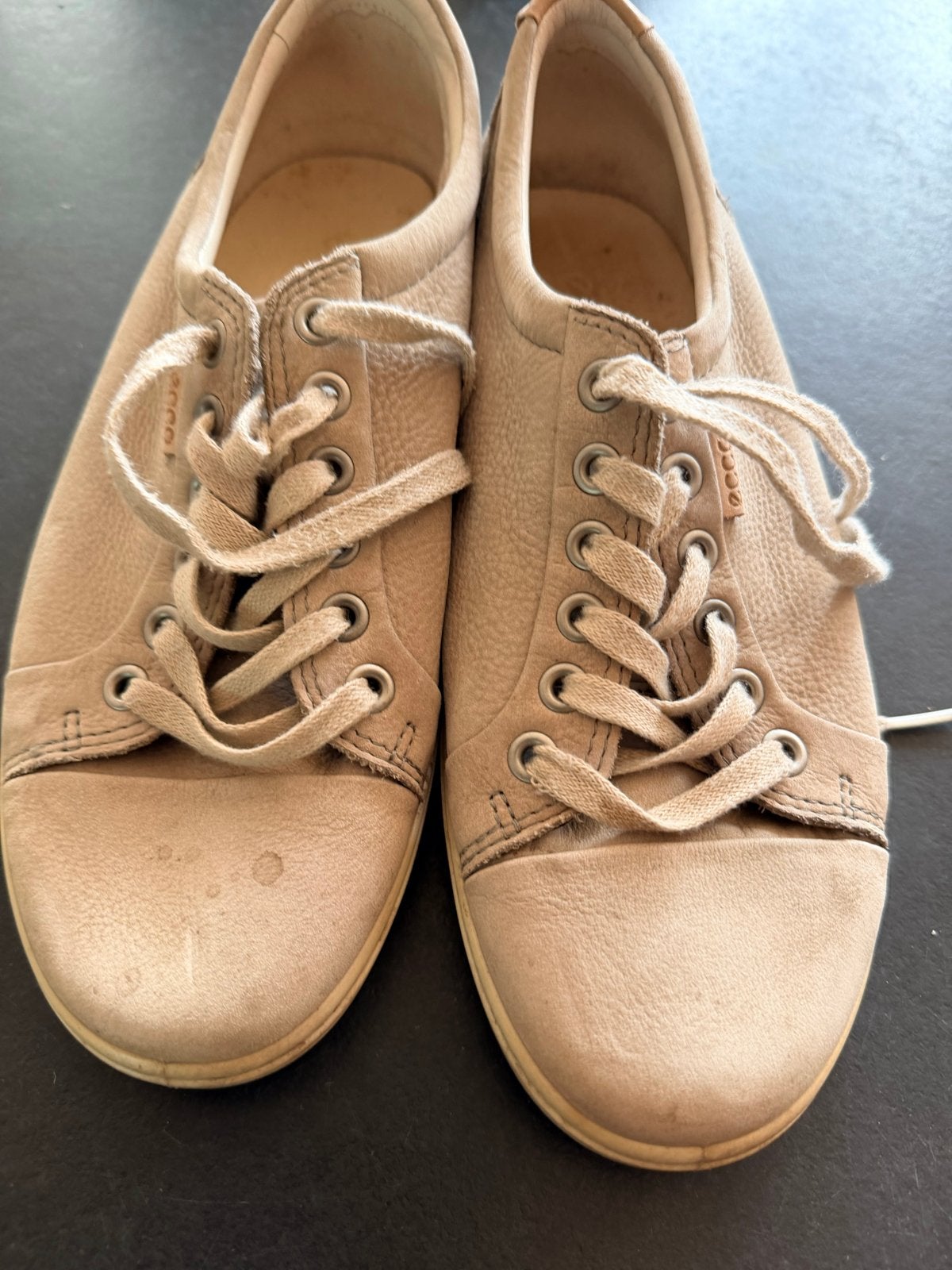 Beige Ecco sneakers maat 38, Ophalen of Verzenden, Gedragen, Beige, Sneakers of Gympen