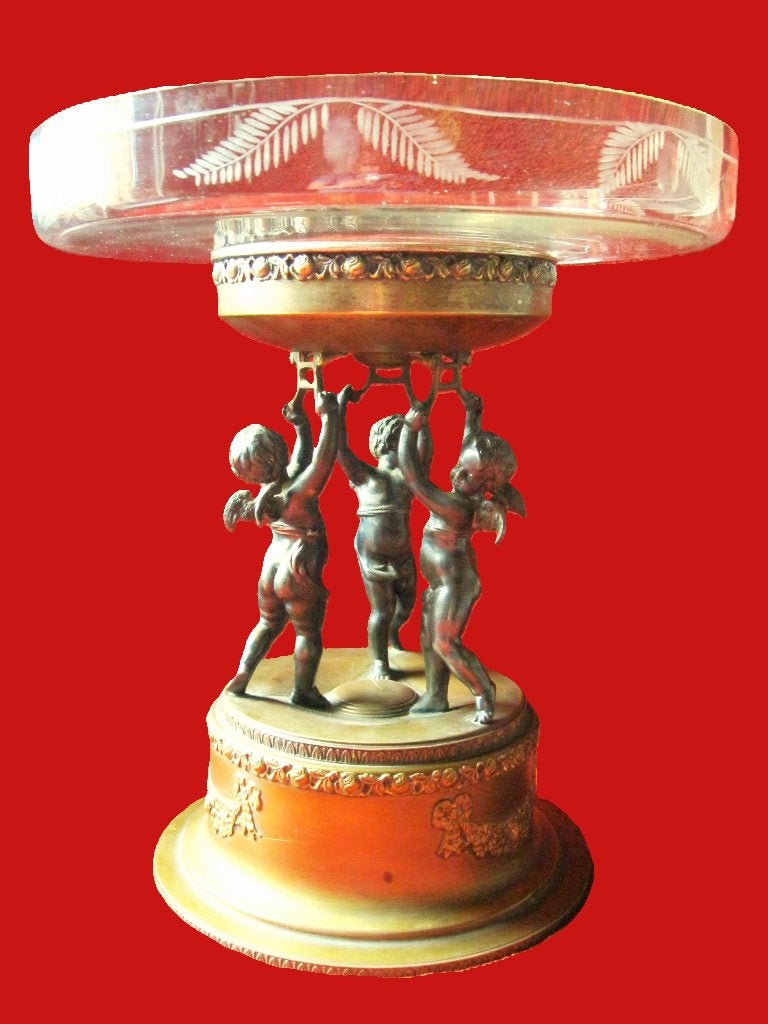 Verzilverd object cherubijnen met schaal 1850-1900, Ophalen