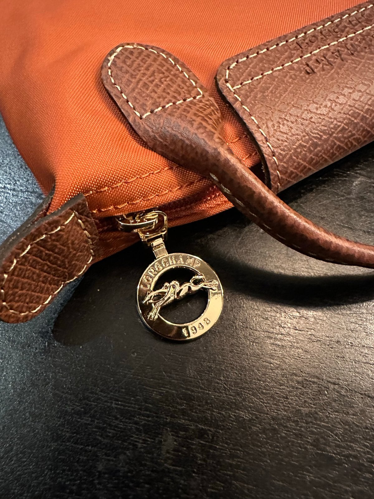 Longchamp Mini Brique - Stijlvolle en compacte tas, Verzenden, Gebruikt, Oranje, Handtas