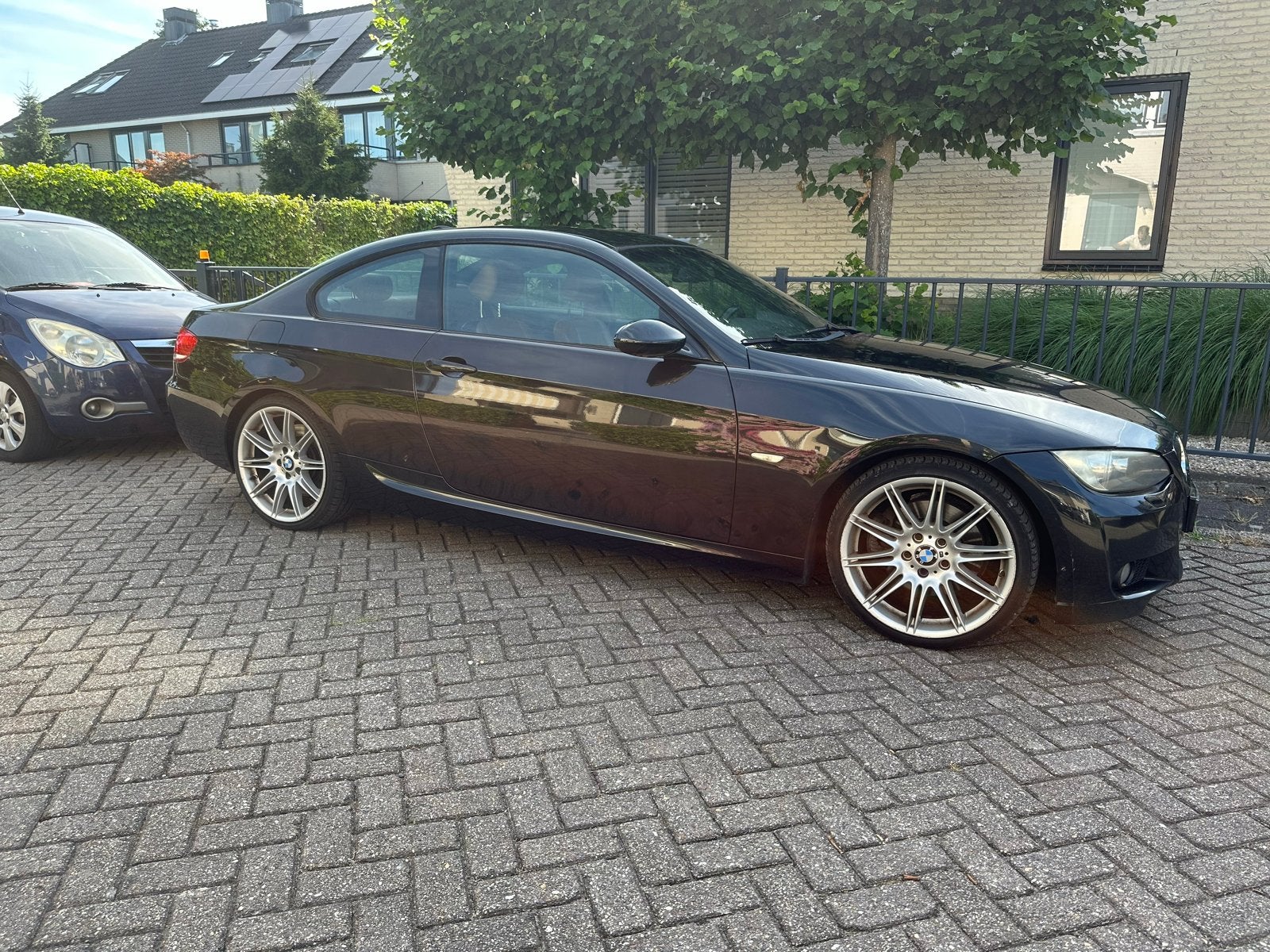 BMW 325d Coupe 2007. M57 handbak e92, 1800 kg, 2993 cc, 4 stoelen, Zwart