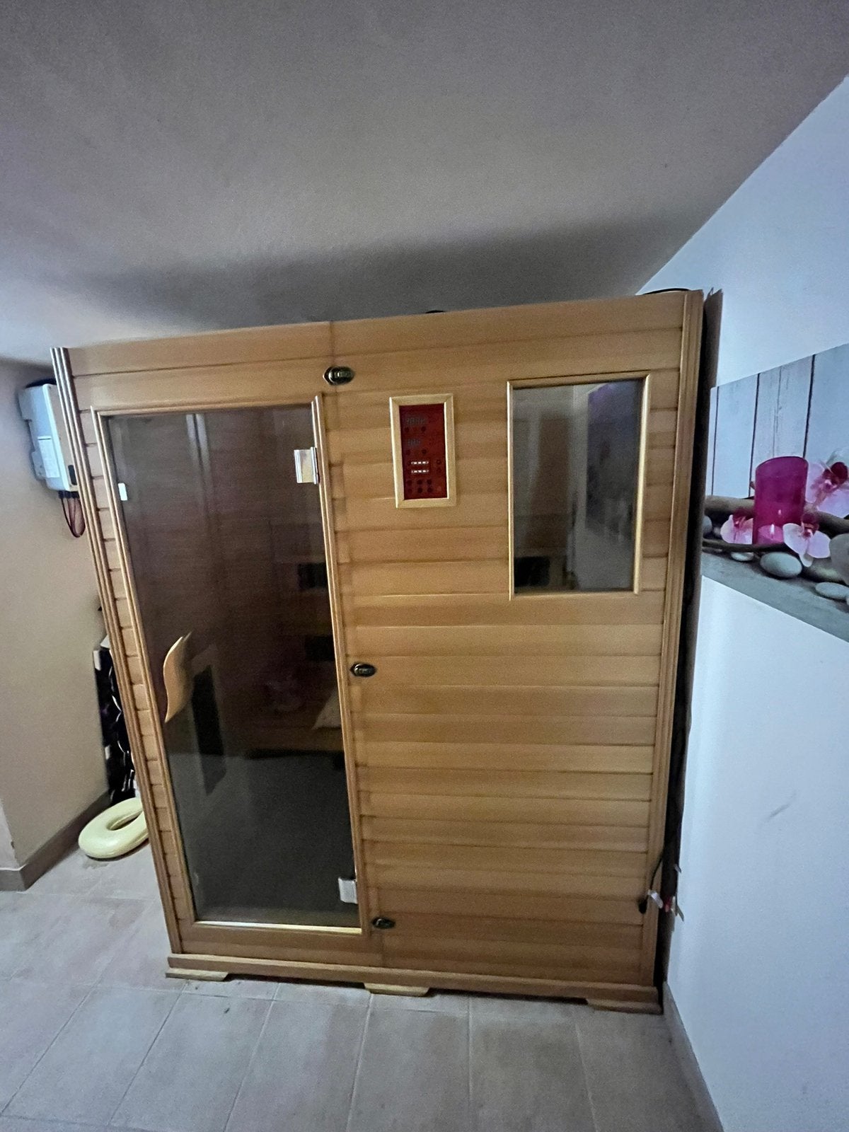 Saunacabine infrarood. Defect, Ophalen, Zo goed als nieuw, Complete sauna