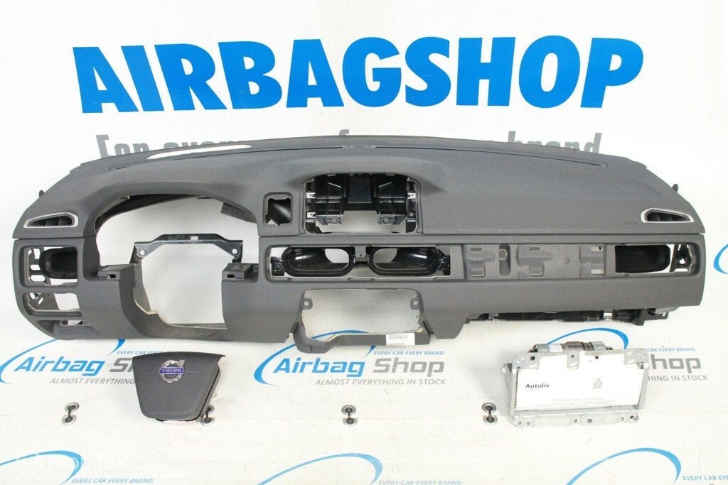 Airbag set – Dashboard radar speaker navi Volvo XC70