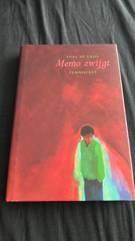 Anke de Vries - Memo zwijgt, Ophalen of Verzenden, Gelezen