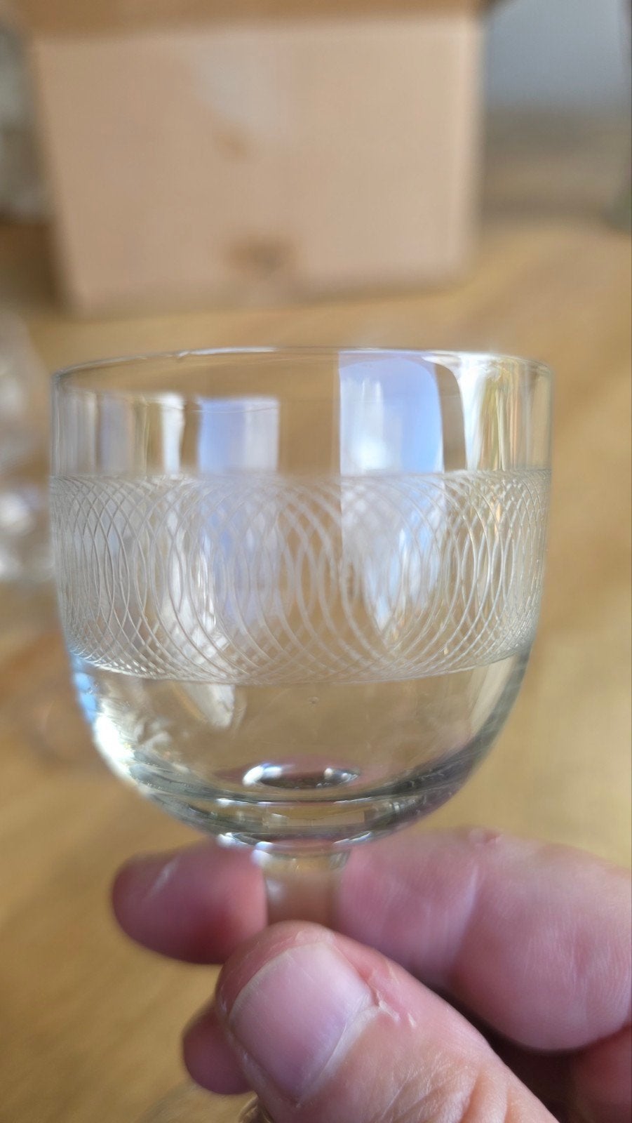 Set van 8 vintage likeurglaasjes, geslepen glas, Antiek en Kunst, Ophalen
