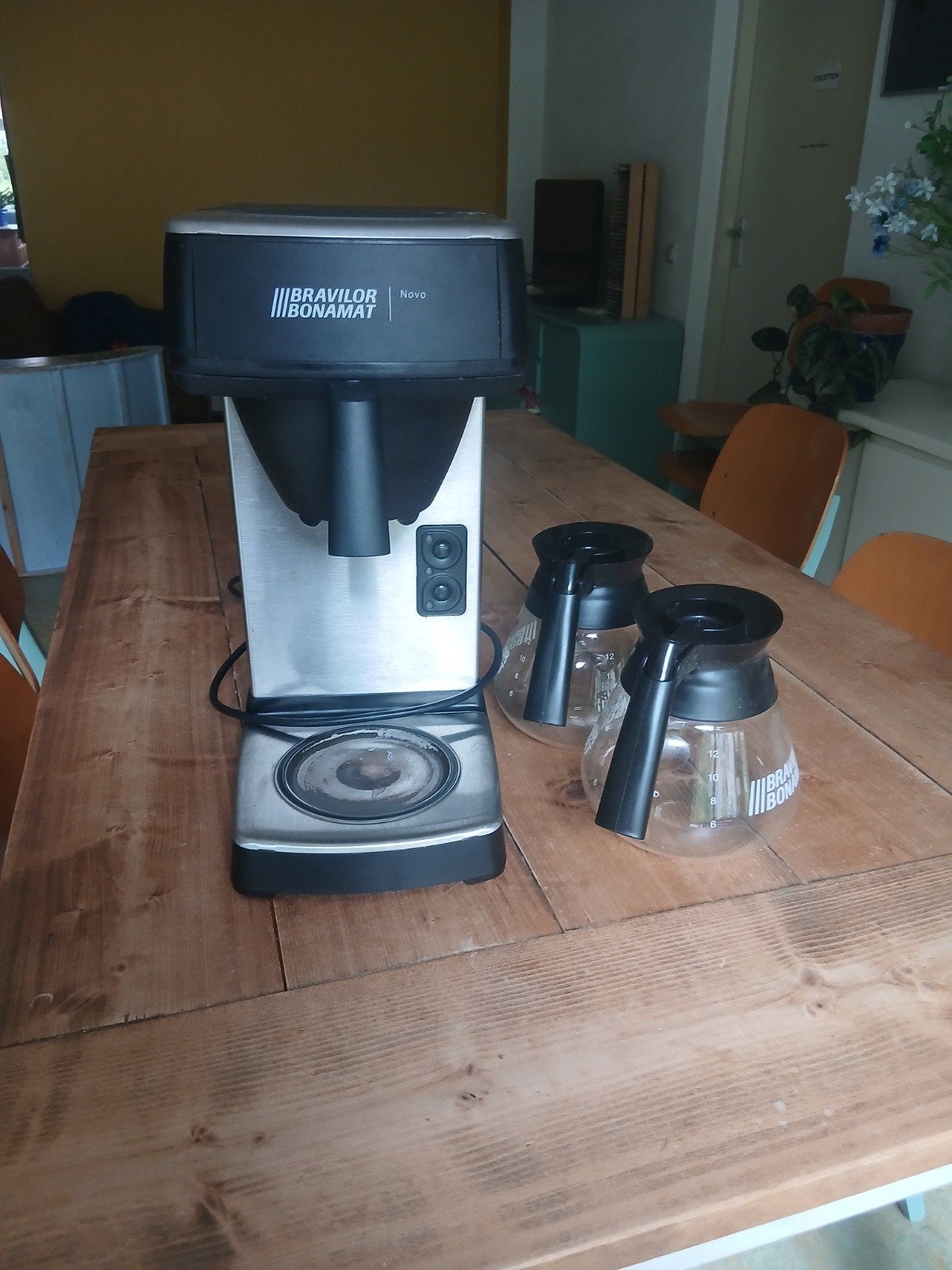 bravilor novo, Ophalen, Gebruikt, 10 kopjes of meer, Koffiemachine