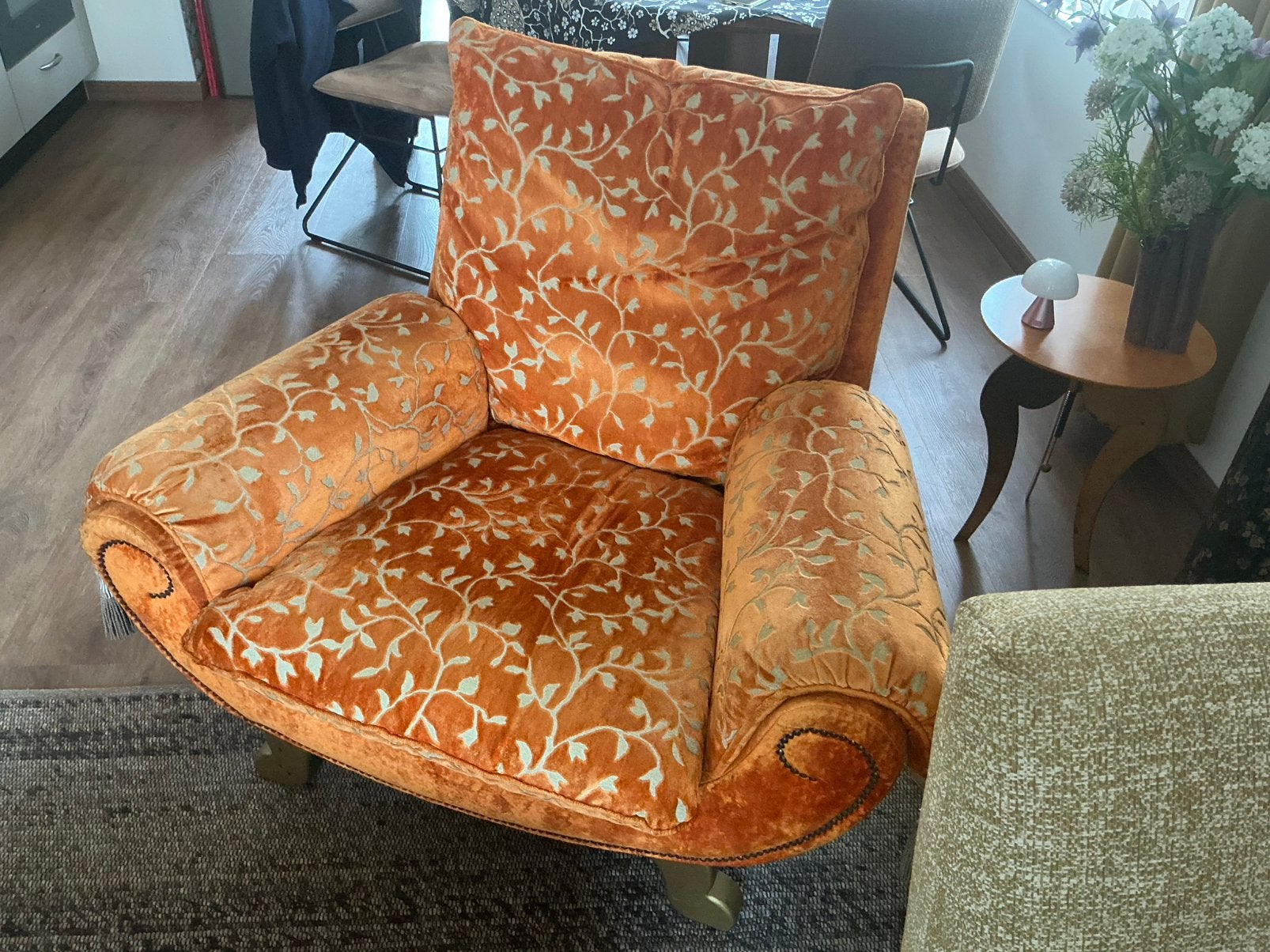 Mooie fauteuil, Ophalen, Minder dan 75 cm, Modern klassiek, Zo goed als nieuw