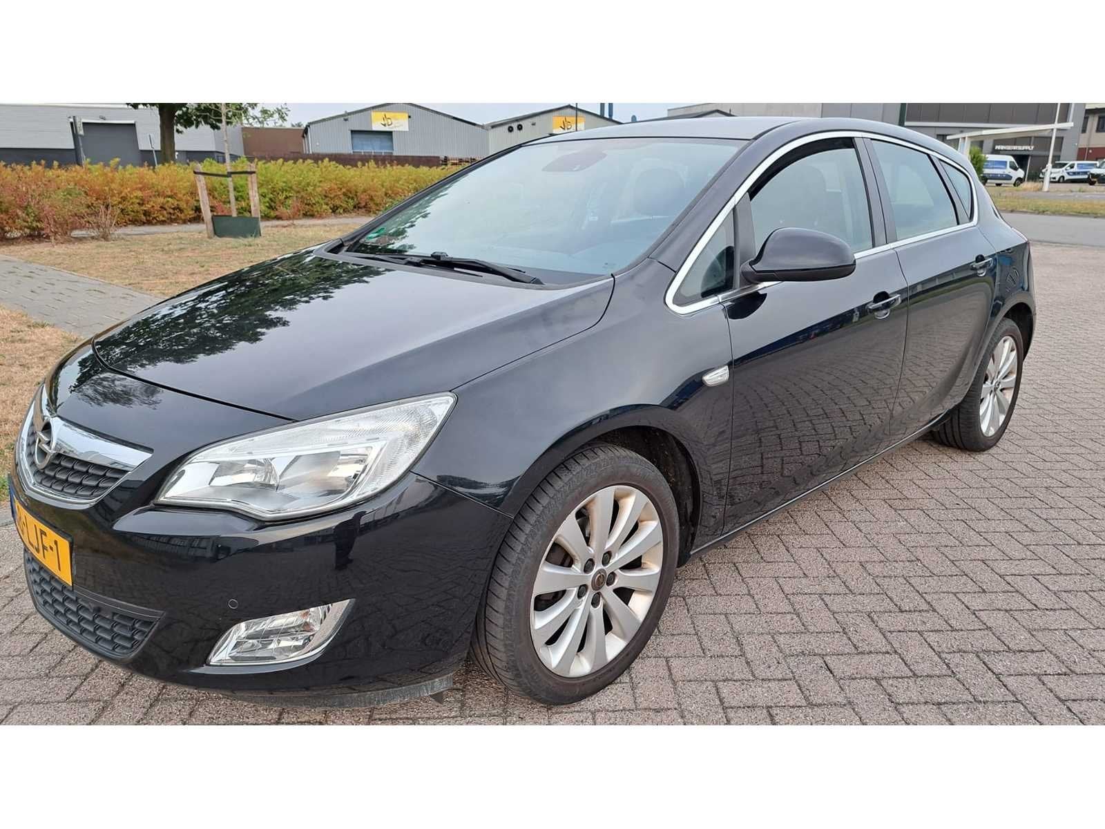 Opel - 2010 - Astra - 1.6 Cosmo - 58-LJF-1, Euro 5, Gebruikt, Bedrijf, Astra