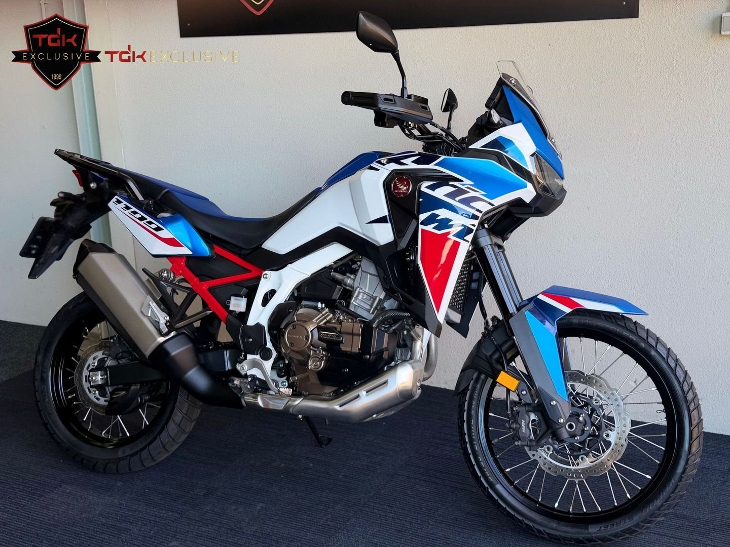 HONDA CRF 1100 L AFRICA TWIN DCT NIEUWSTAAT! 1000, 2 cilinders, Motorrijbewijs A, Bedrijf, Meer dan 35 kW