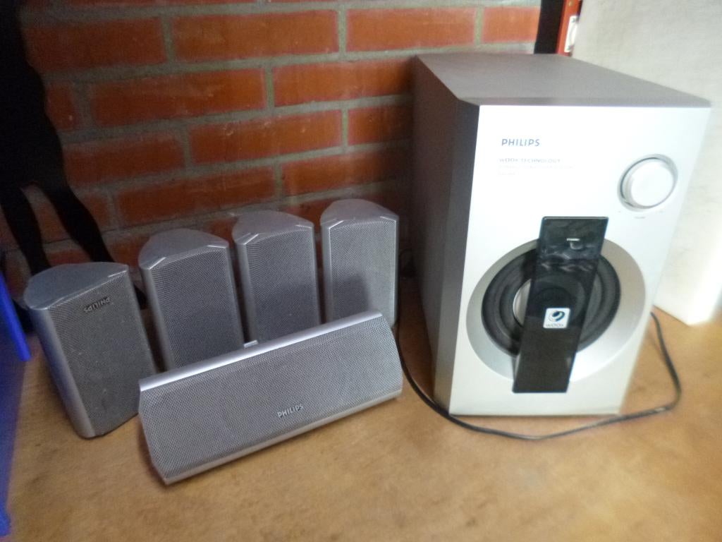 subwoofer met speakers, Audio, Tv en Foto, Luidsprekers, Philips, Subwoofer, Ophalen of Verzenden, Zo goed als nieuw