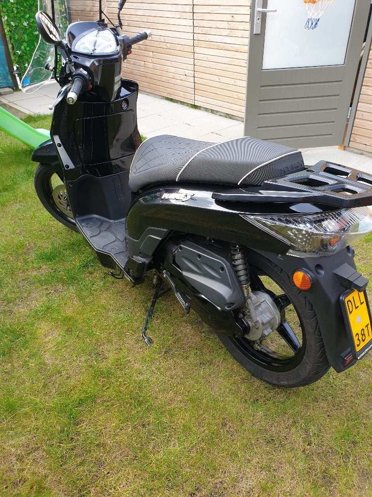 Scooter kymco peoples s 2017, Fietsen en Brommers, Ophalen, Maximaal 45 km/u, Zo goed als nieuw, People S