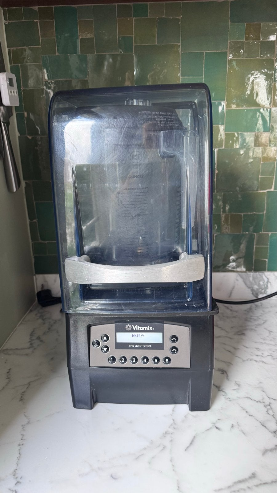 Vitamix The Quiet One Blender met 2 bekers - ZGAN, Ophalen of Verzenden, Zo goed als nieuw, Powerblender