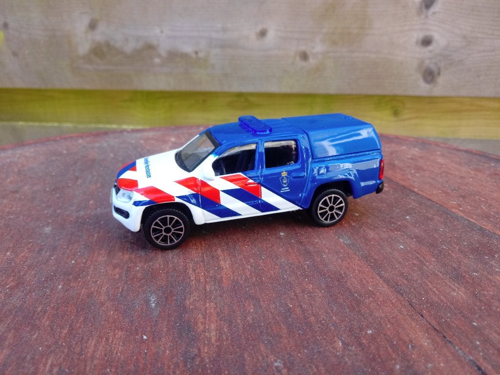 Volkswagen Amarok 1/43 Bburago Koninklijke Marechaussee, Ophalen, Nieuw, Auto, Overige merken