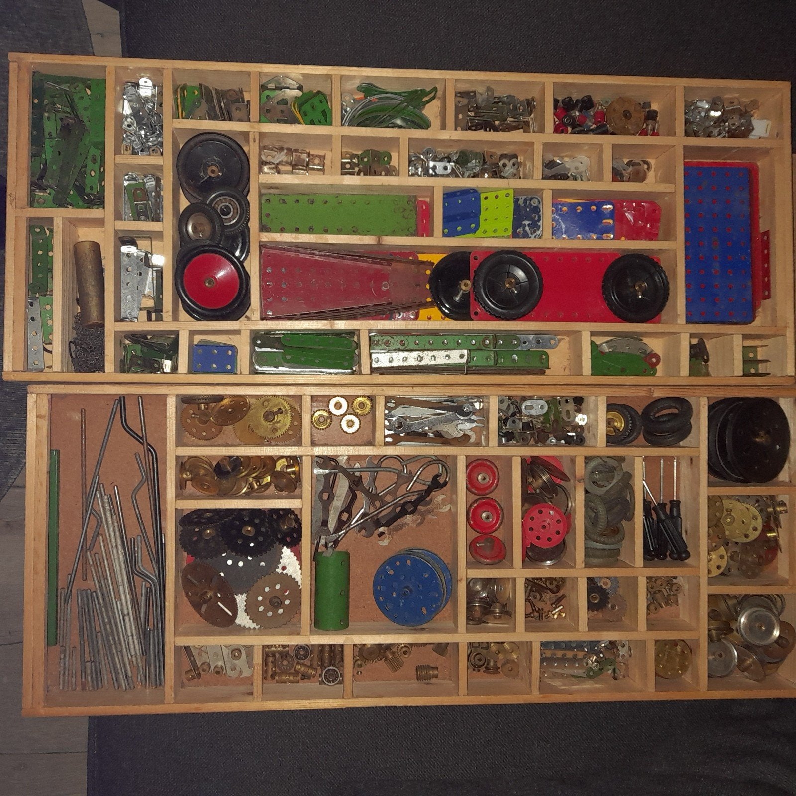 Meccano verzameling grote kist met 3 lagen en losse dozen, Antiek en Kunst, Antiek | Speelgoed, Ophalen of Verzenden
