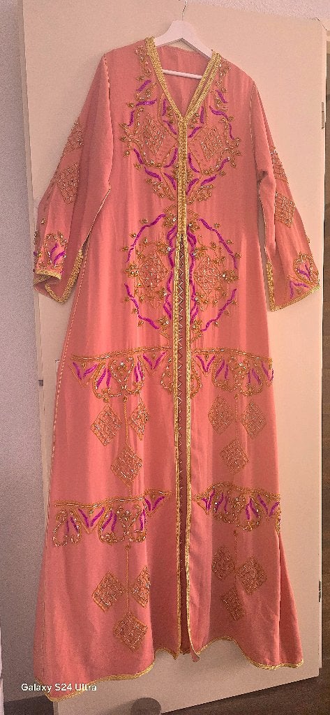Mooie takchita voor maar 70 euro per stuk, Maat 38/40 (M), Overige kleuren, Nieuw, Ophalen of Verzenden