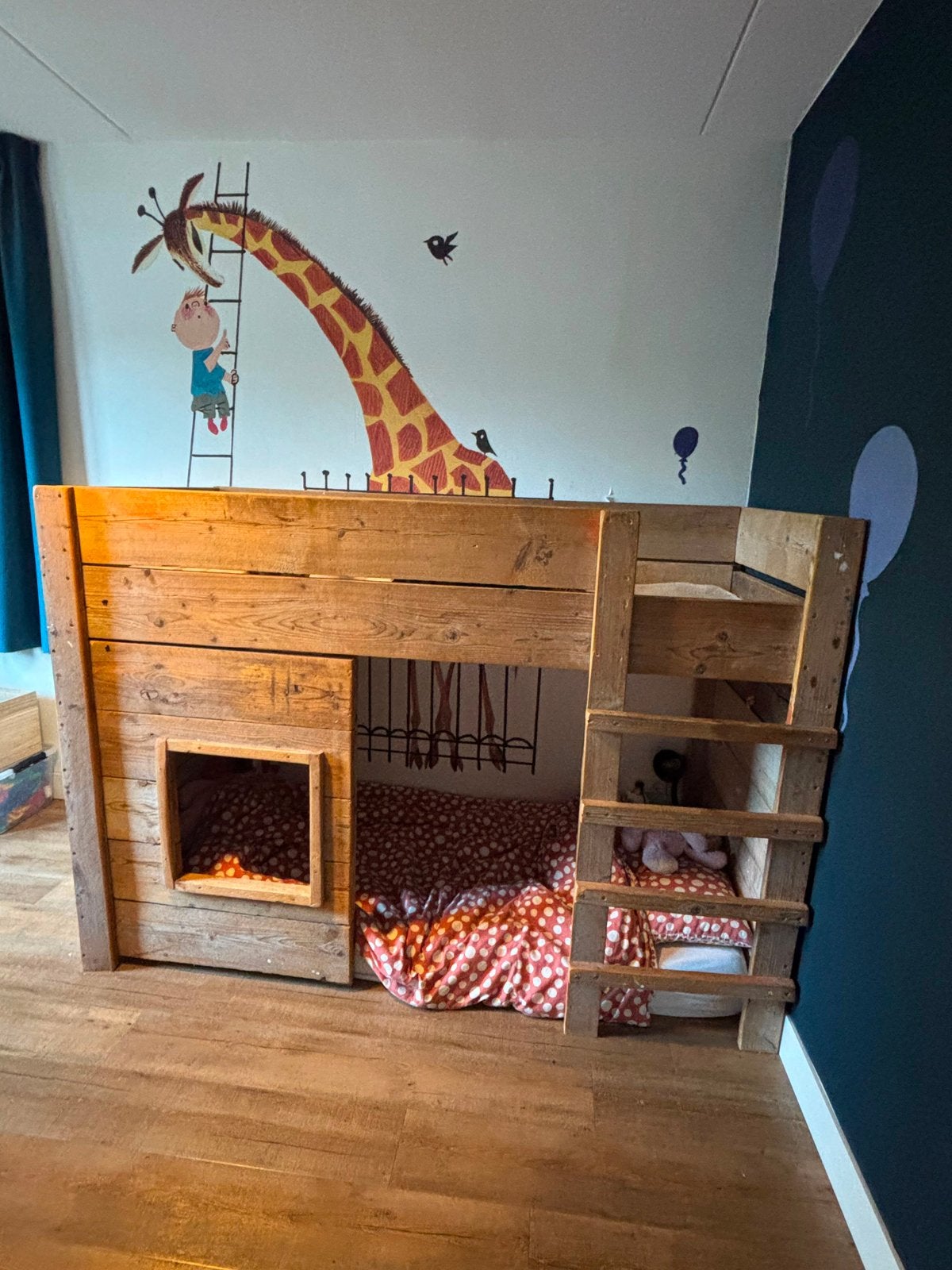 Hoogslaper half hoog, Kinderen en Baby's, Kinderkamer | Stapelbedden en Hoogslapers, Ophalen, Gebruikt, Halfhoogslaper