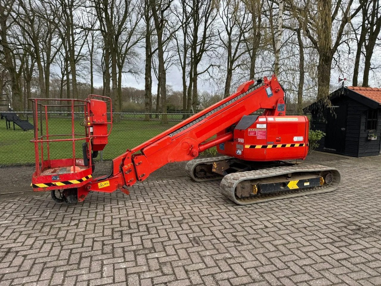 Hitachi HX99B Hoogwerker 2 stuks (bj 2011)