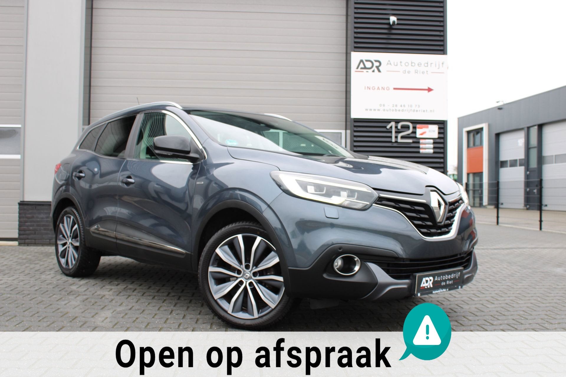 Renault Kadjar 1.2 TCe BOSE/LEDER/LED KOPLAMPEN/TREKHAAK/PDC, Auto's, Voorwielaandrijving, Kadjar, Gebruikt, 1295 kg