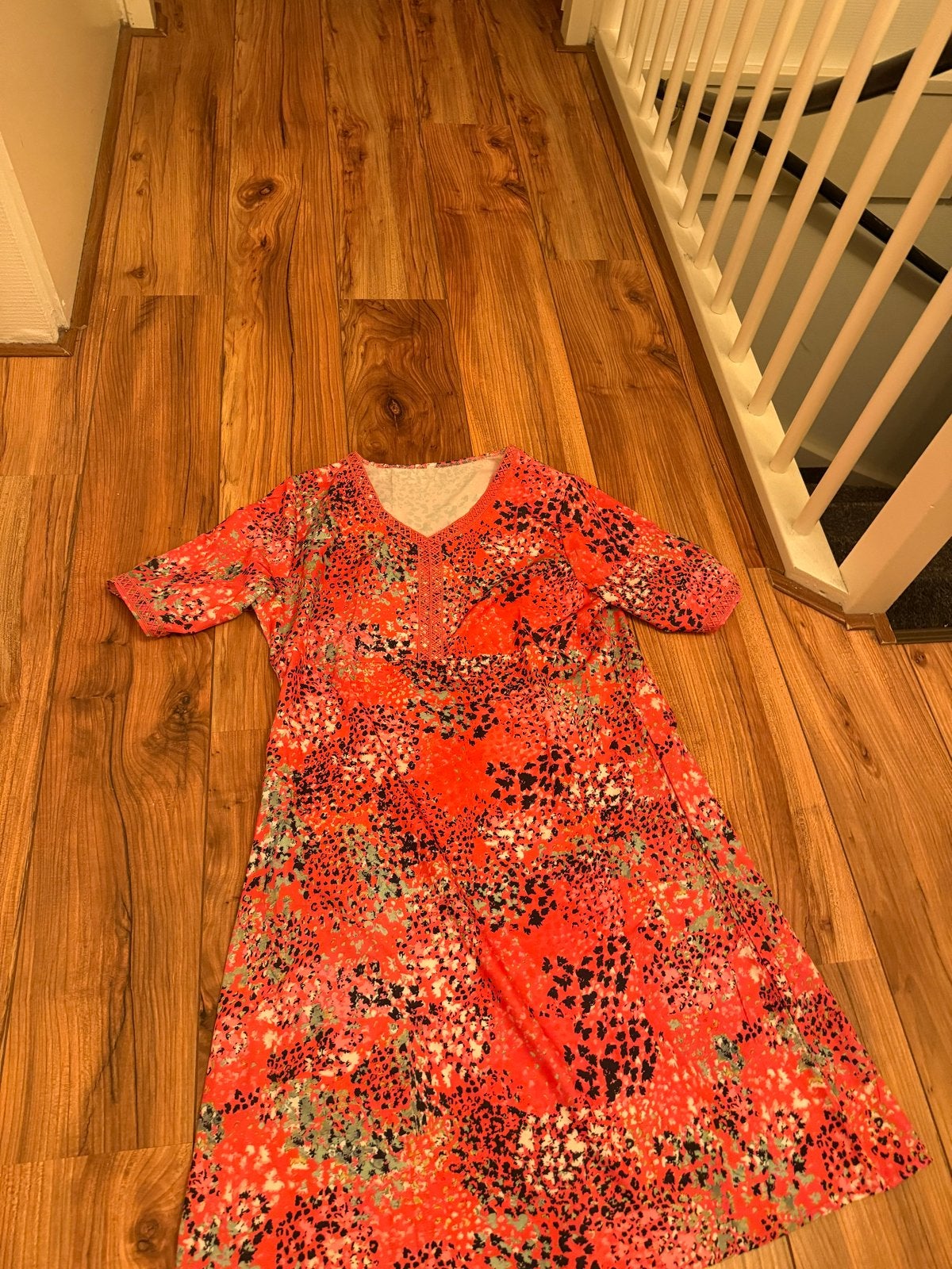 Zara jurk met print, maat L/XL, Kleding | Dames, Maat 42/44 (L), Nieuw, Ophalen of Verzenden, Rood