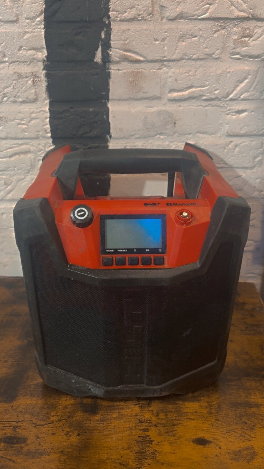 Hilti Bouwradio met Bluetooth en DAB+, Ophalen of Verzenden, Gebruikt, Bouwradio
