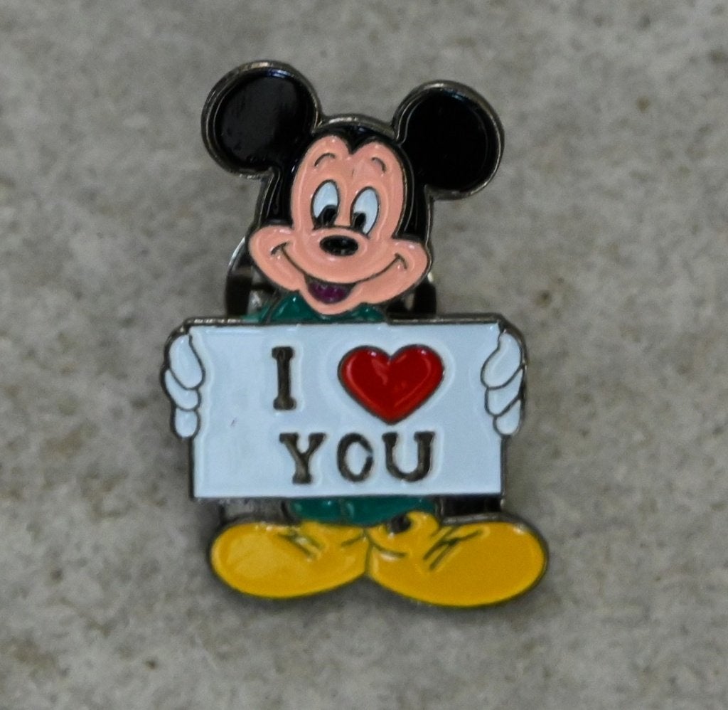pins Micky Mouse 100 stuks, Ophalen of Verzenden, Nieuw, Figuurtje, Speldje of Pin