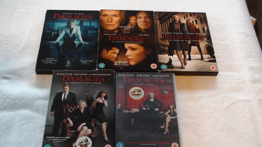 Damages series 1 2 3 4 en 5 Niet Nederlands ondertiteld., Engels, Alle leeftijden, Engels, Ophalen of Verzenden
