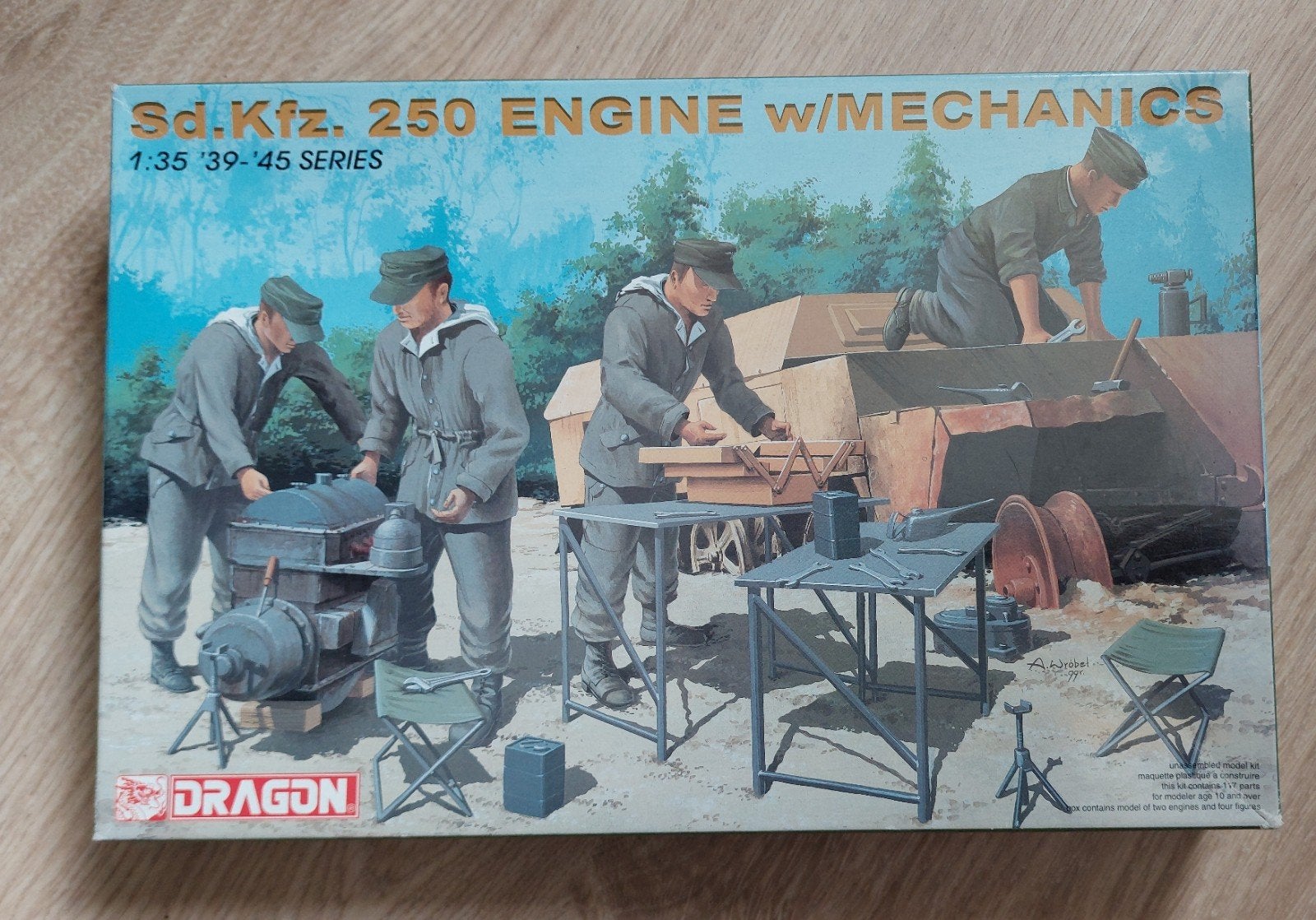Dragon 6112 Sd.Kfz. 250 Engine w/Mechanics, Ophalen of Verzenden, Nieuw, 1:35 tot 1:50, Figuur of Figuren