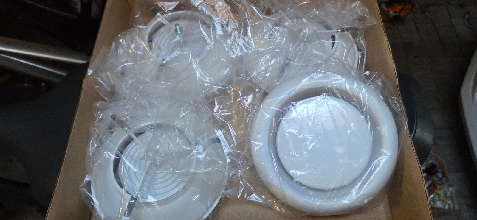 Nieuwe ventilatieroosters voor afzuiging (4 stuks), Ophalen, Nieuw, Afzuiger