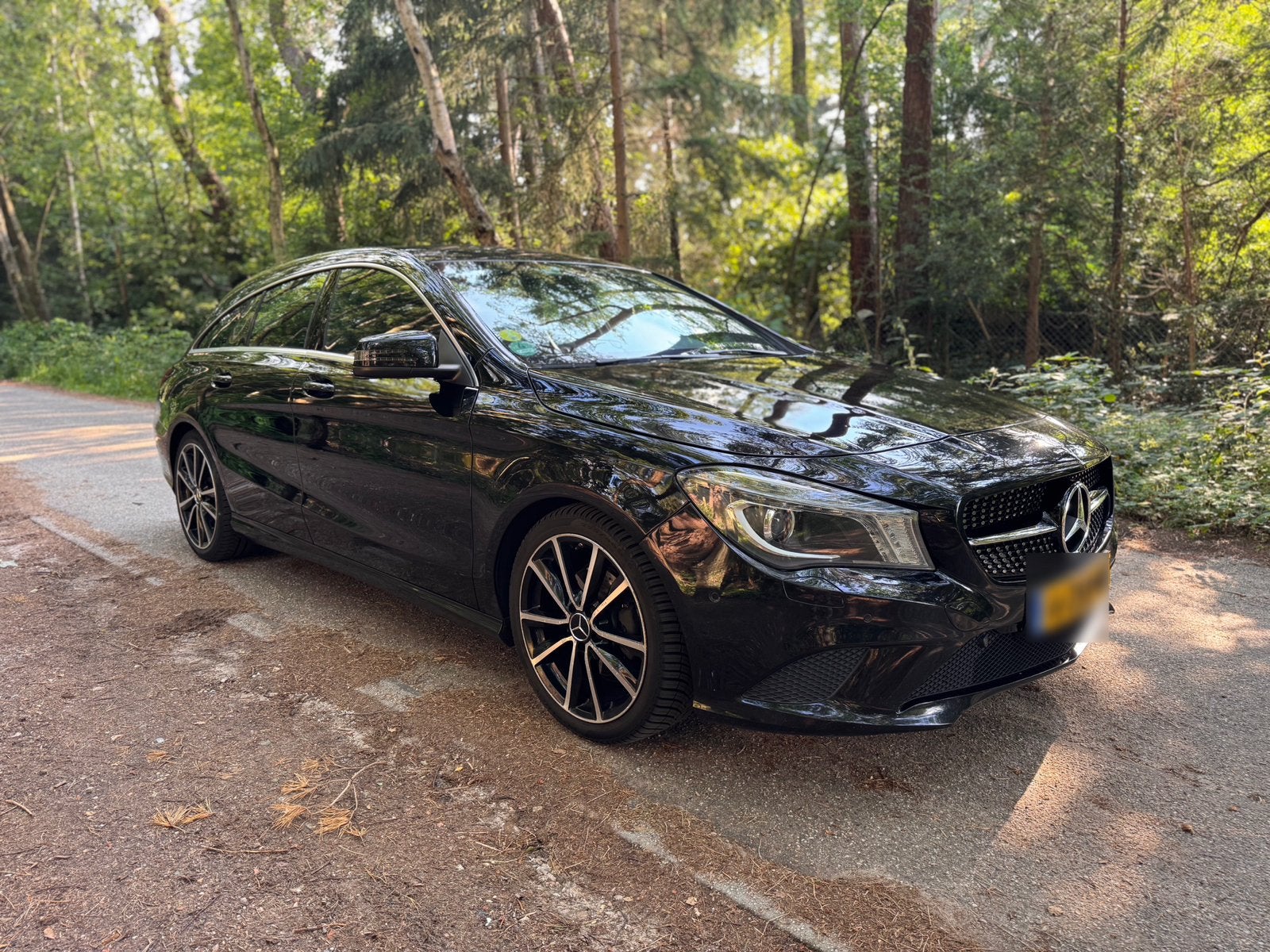 Mercedes-Benz CLA 200 CDI Shooting Brake in top staat, Auto's, CLA, 136 pk, 4 cilinders, Leder en Stof