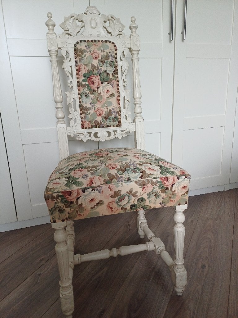 Antieke stoel neorenaissance stijl wit geschilderd bloemen, Antiek en Kunst, Ophalen