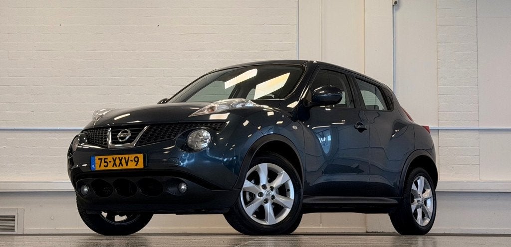 Nissan Juke 1.6i 16v Acenta Automaat Garantie Mooi!, Auto's, Nissan, Euro 5, Stof, Zwart, 4 cilinders