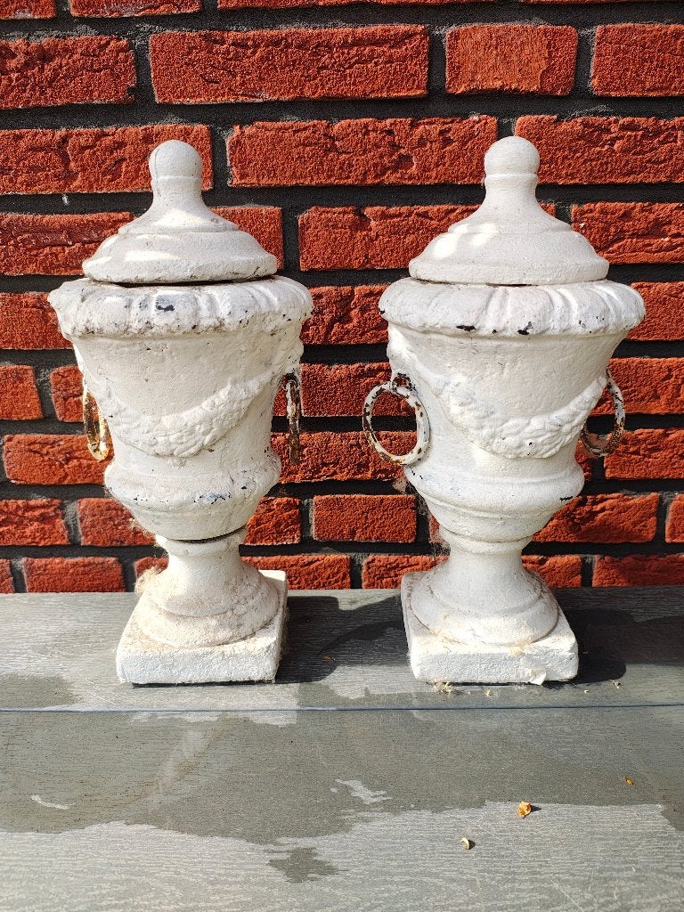 Te koop 2 brocante tuinvazen, Ophalen, Gebruikt