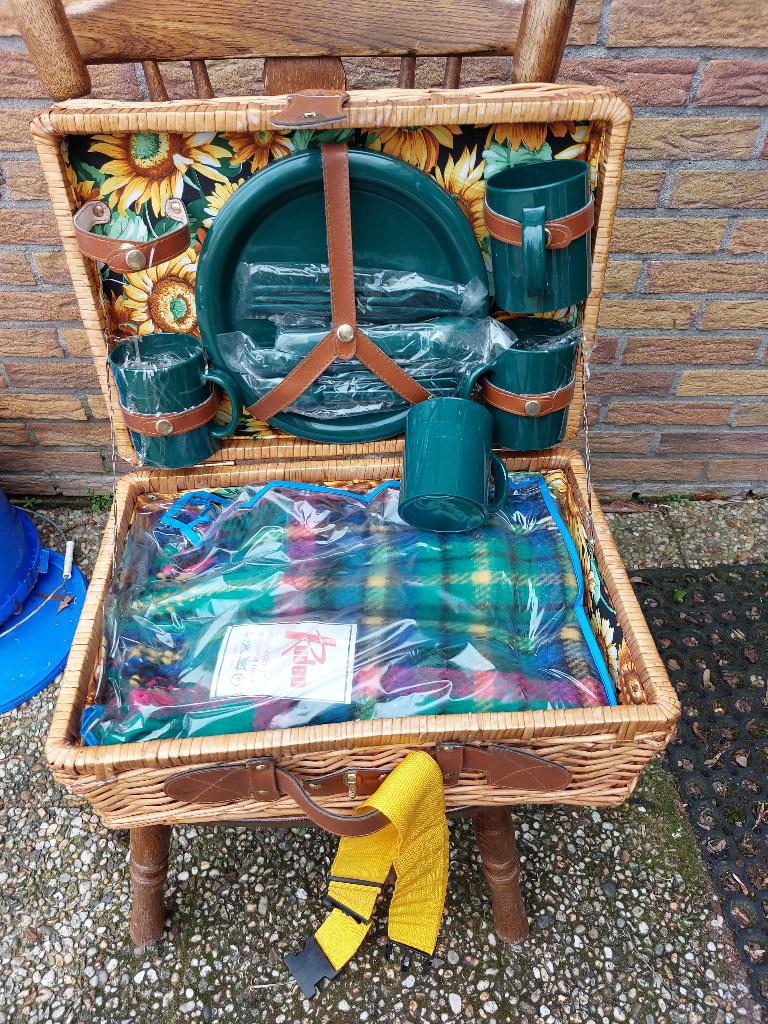 Picknick mand, Ophalen, Nieuw