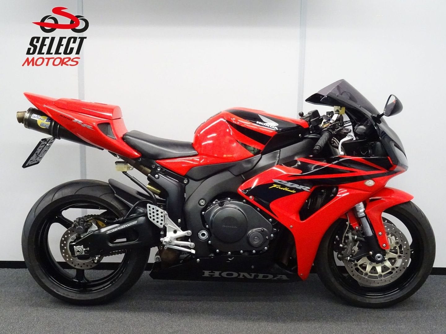 UITZONDELIJKE MOOIE HONDA CBR 1000 RR FIREBLADE SC57 (2006), Motoren, Motoren | Honda, Super Sport, meer dan 35 kW, 4 cilinders