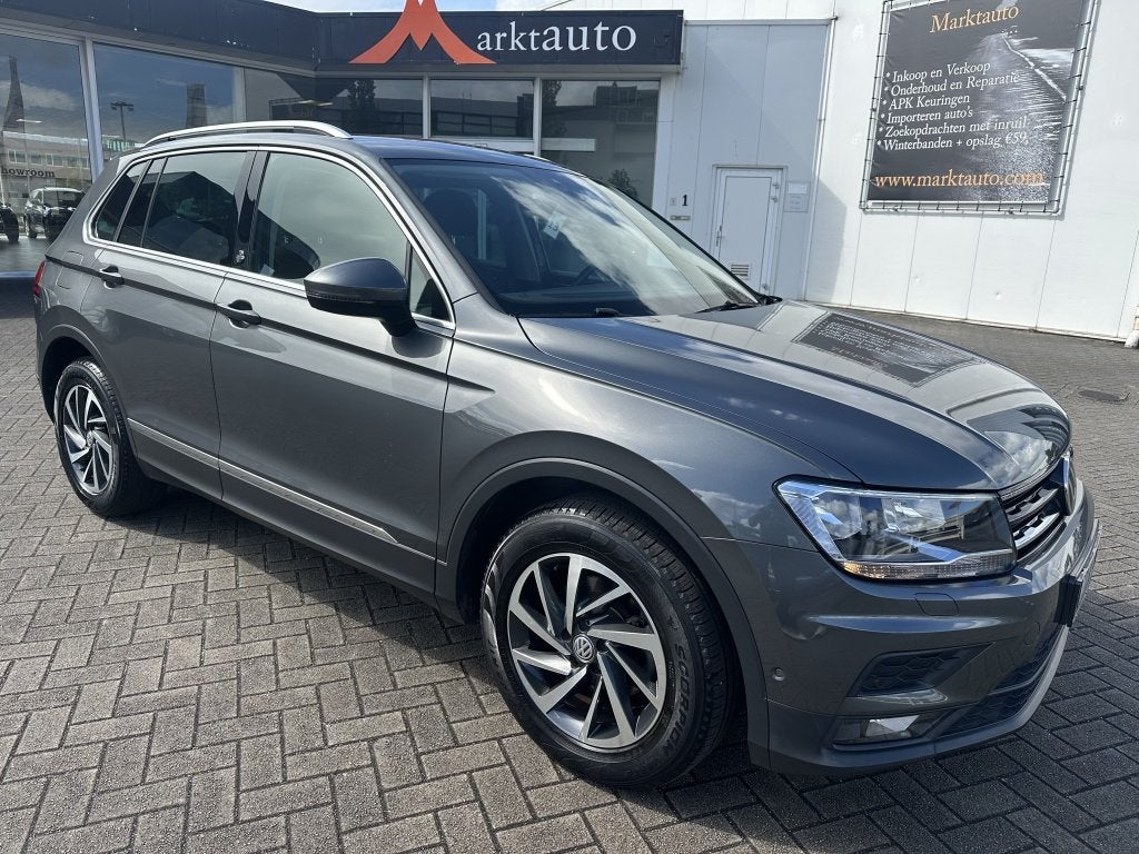 Volkswagen Tiguan 1.4 TSI Sound Navi Carplay Adaptive Cruise, Auto's, Gebruikt, Euro 6, 4 cilinders, Handgeschakeld