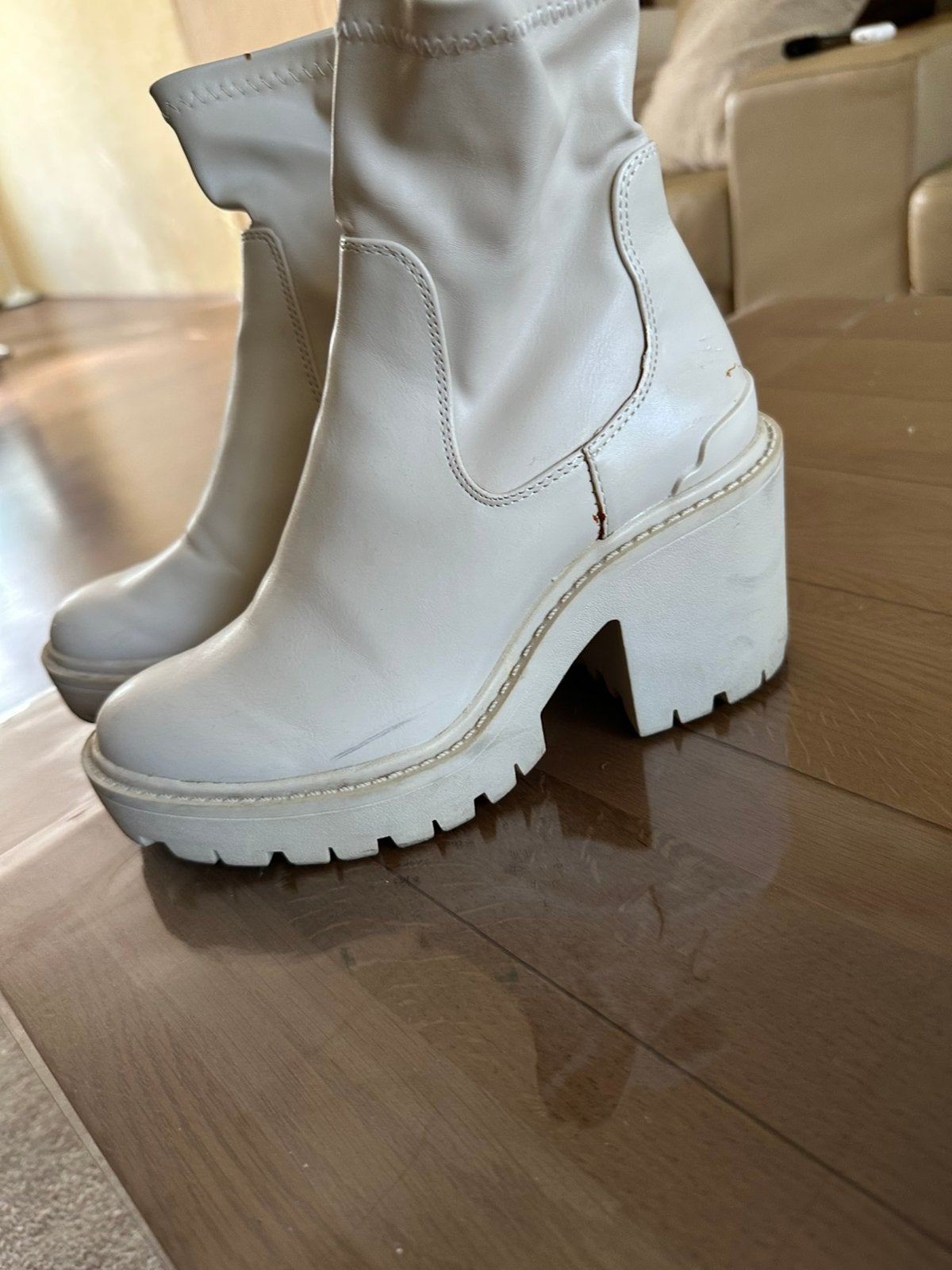 Laarsen, Ophalen of Verzenden, Zo goed als nieuw, Zwart, Sneakers of Gympen