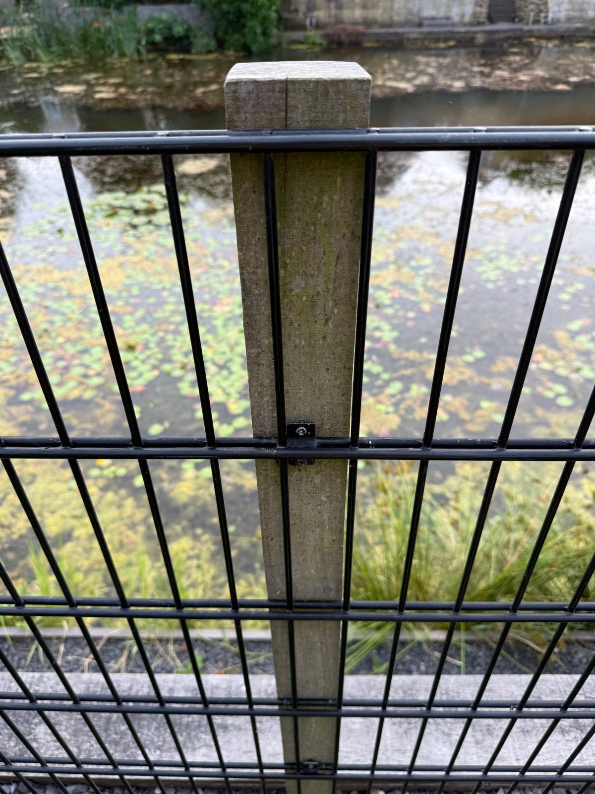Dubbelstaafmat hekwerk RAL 9005 zwart met deur, 1m hoog, Tuin en Terras, Tuinhekken en Hekwerk, Ophalen, Met poort, Gebruikt, Dubbelstaafmat hekwerk