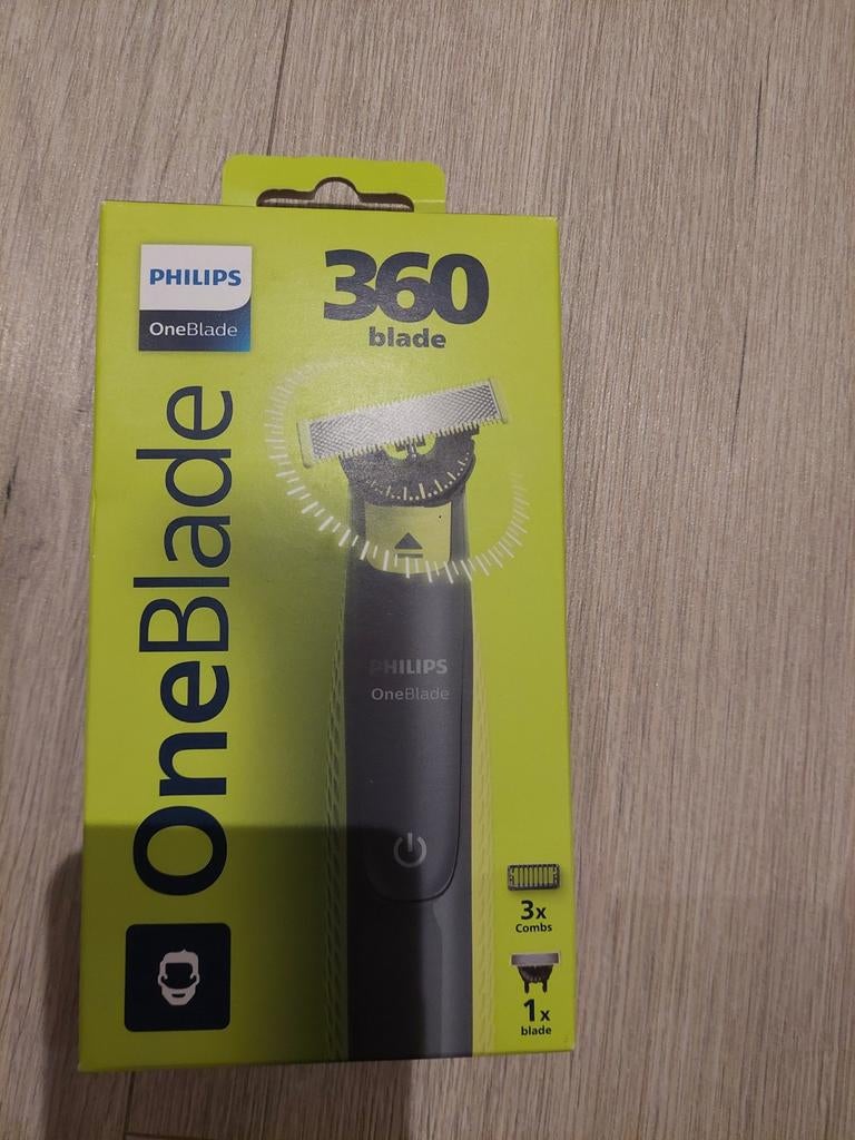 Nieuwe Philips OneBlade 360, Witgoed en Apparatuur, Persoonlijke-verzorgingsapparatuur, Ophalen, Nieuw, Scheren en Epileren