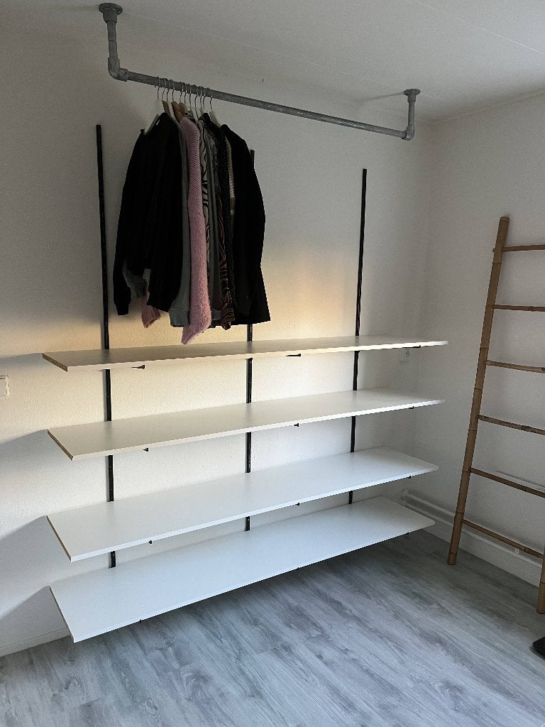 Kast, Huis en Inrichting, Ophalen, 200 cm of meer, Met plank(en), Zo goed als nieuw