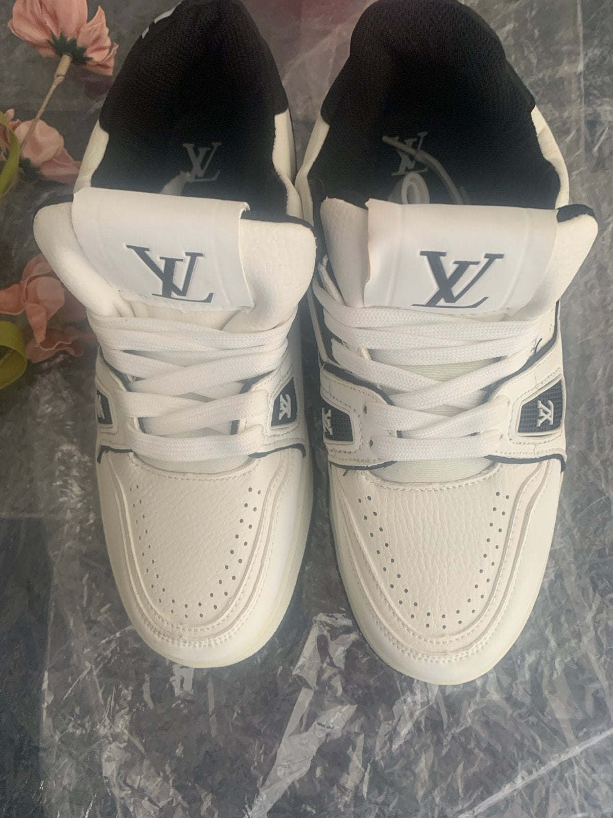 Louis Vuitton #54 Sneakers - Nieuw in maat 39 t/m 42, Ophalen of Verzenden, Nieuw, Wit, Sneakers of Gympen