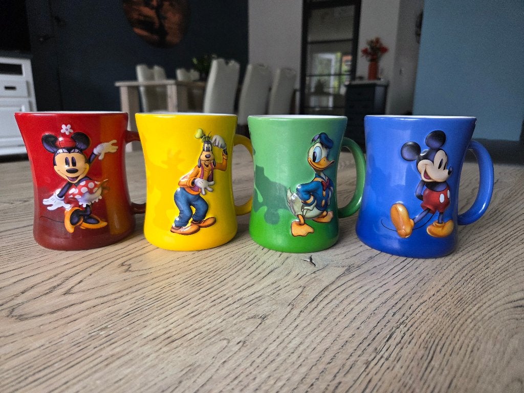 Disney mokken, Verzamelen, Ophalen, Mickey Mouse, Zo goed als nieuw, Servies
