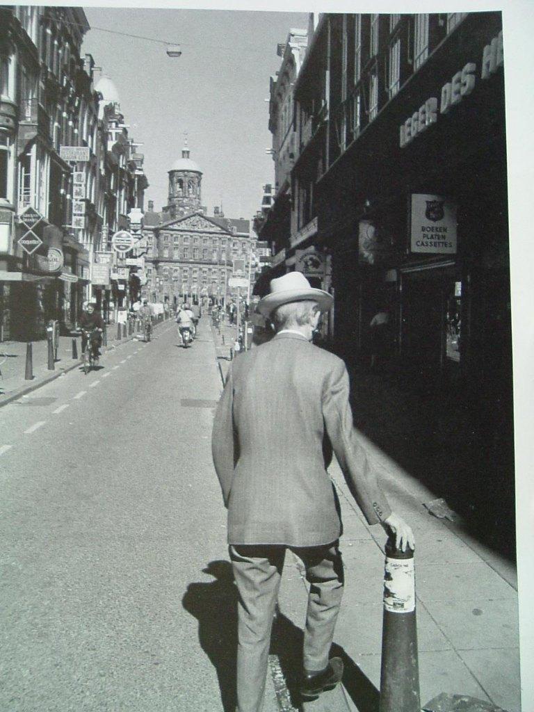 24 uur Amsterdam - 1986., Boeken, Fotografen, Ophalen of Verzenden, Zo goed als nieuw, Hans van den Bogaard e.a.