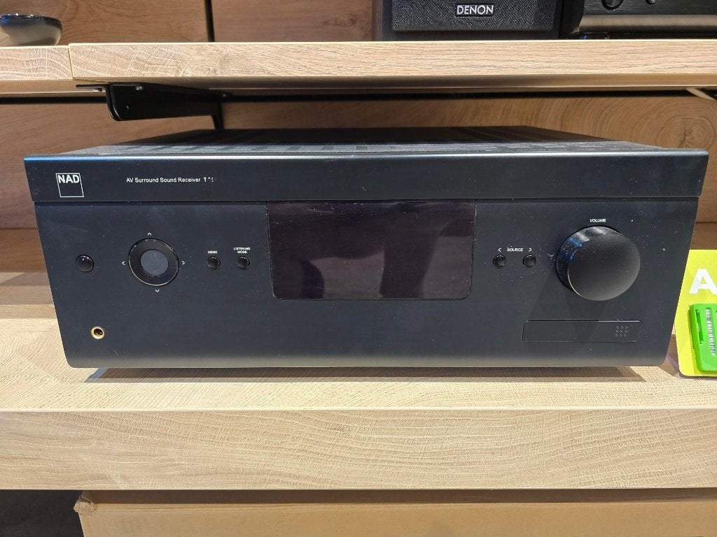 NAD T758 V3I - 7.1 - kanaals surroundreceiver met 4K/UHD