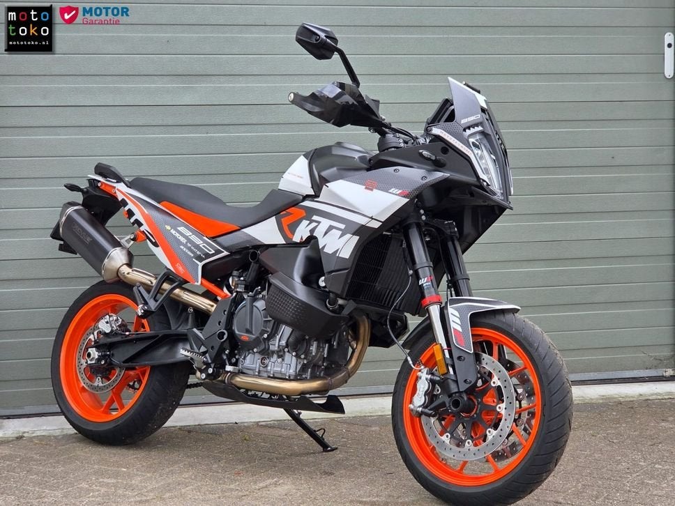 Bomvolle KTM 890 SMT 2024 | Remus | Tech Pack | MotoProWorks, 2 cilinders, KTM, Motorrijbewijs A, Onbekend