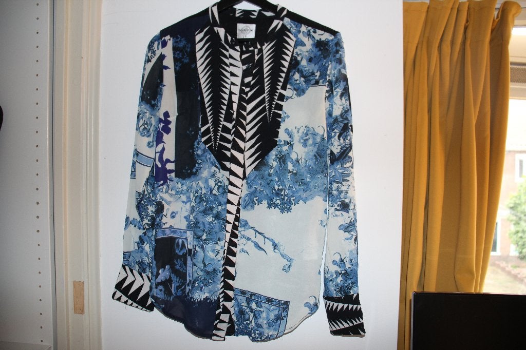 Tailor&elbaz chiffon blouse blauw/zwart/wit bloemen 36/S, Ophalen of Verzenden, Zo goed als nieuw, Maat 36 (S), Blauw